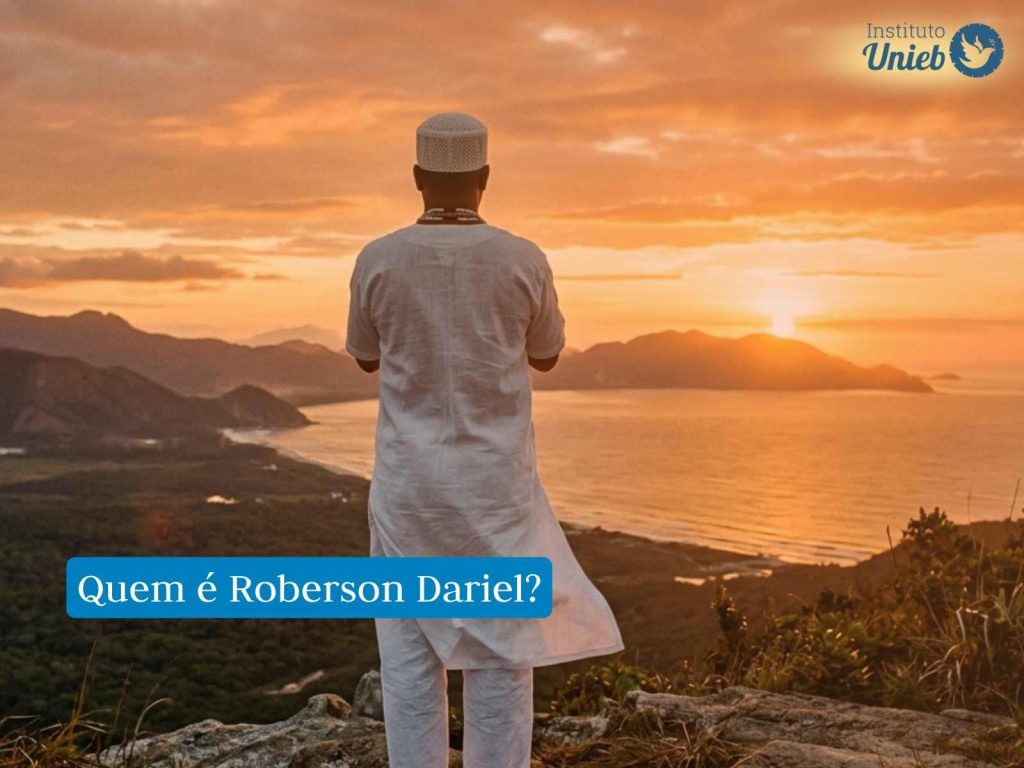 Homem olhando para o horizonte vestindo roupas de religiões como a Umbanda, representando um Pai de Santo