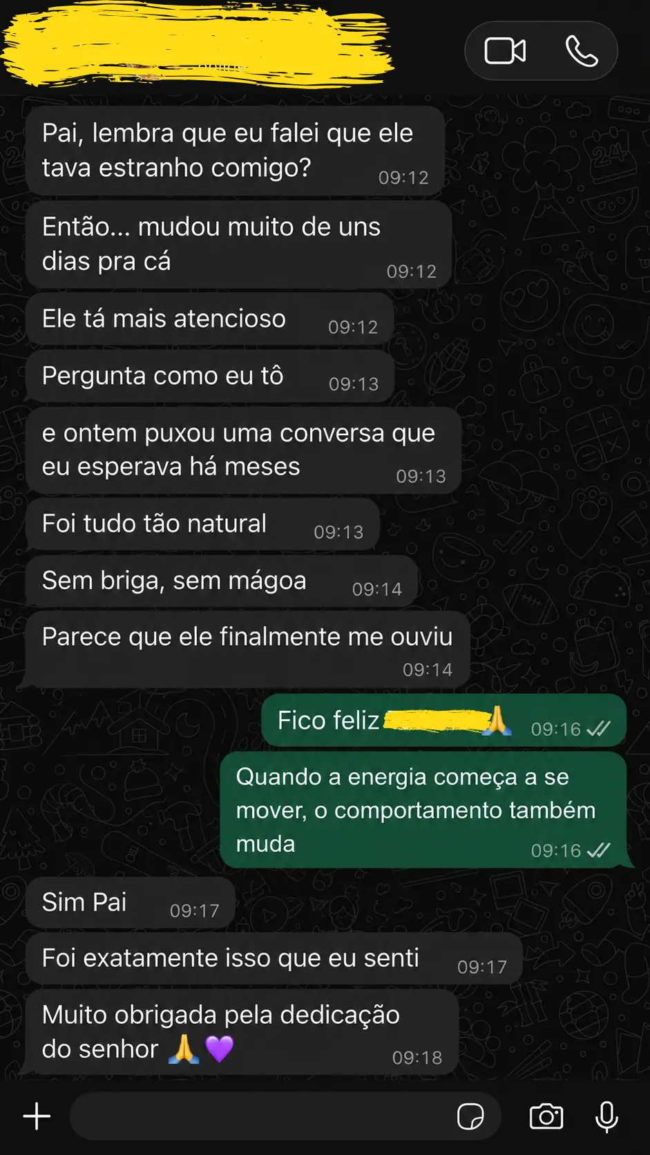 Atualização sobre o parceiro estar mais atencioso e presente após o trabalho espiritual.